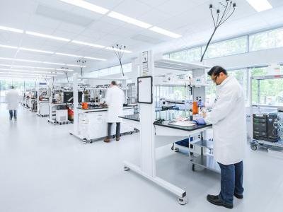 新版GMP規(guī)定下無(wú)菌藥品和無(wú)菌醫(yī)療器械潔凈車(chē)間設(shè)計(jì)布局要求 CEIDI西遞